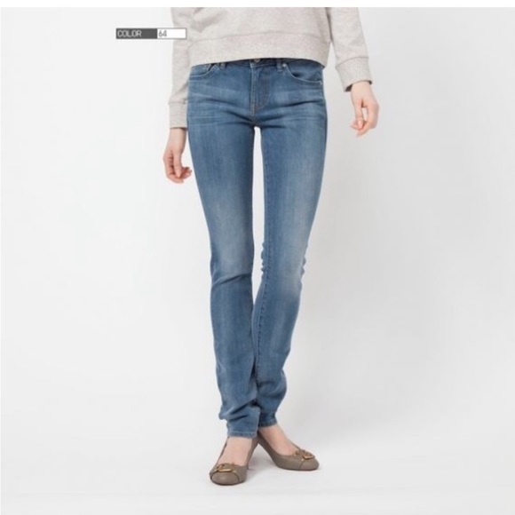 Uniqlo Skinny Fit Tapered‎ Jeans Medium Wash Size 31 x 32 - Picture 1 of 13